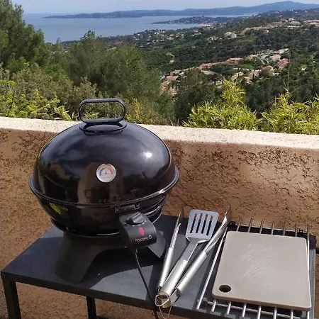 Les Issambres, Appt 4 Personnes, Vue Mer Sur La Baie De Saint Tropez Et Le Golfe De Sainte Maxime Exterior photo