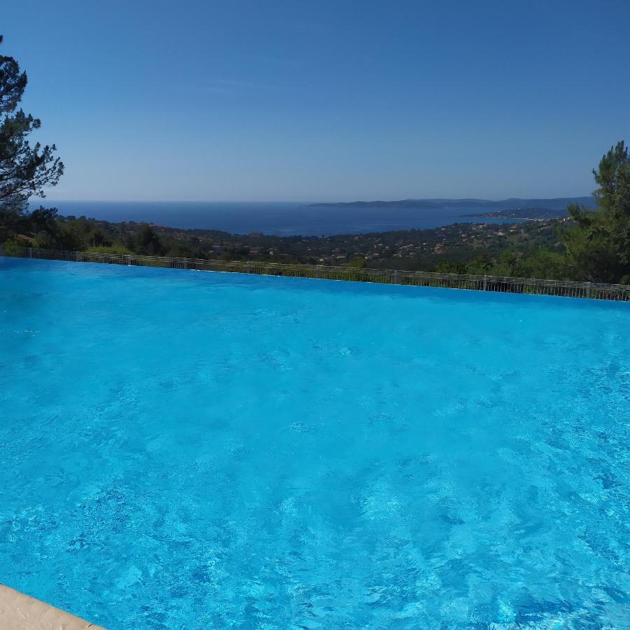 Les Issambres, Appt 4 Personnes, Vue Sur La Baie De Saint Tropez Et Le Golfe De Sainte Maxime Apartment