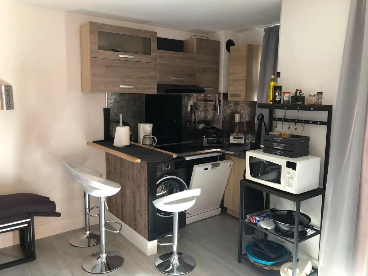 Apartment Les Issambres, Appt 4 Personnes, Vue Sur La Baie De Saint Tropez Et Le Golfe De Sainte Maxime *